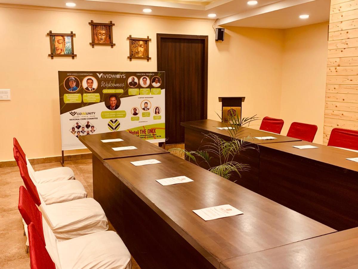 Hotel The Onix Ντεχραντούν Εξωτερικό φωτογραφία