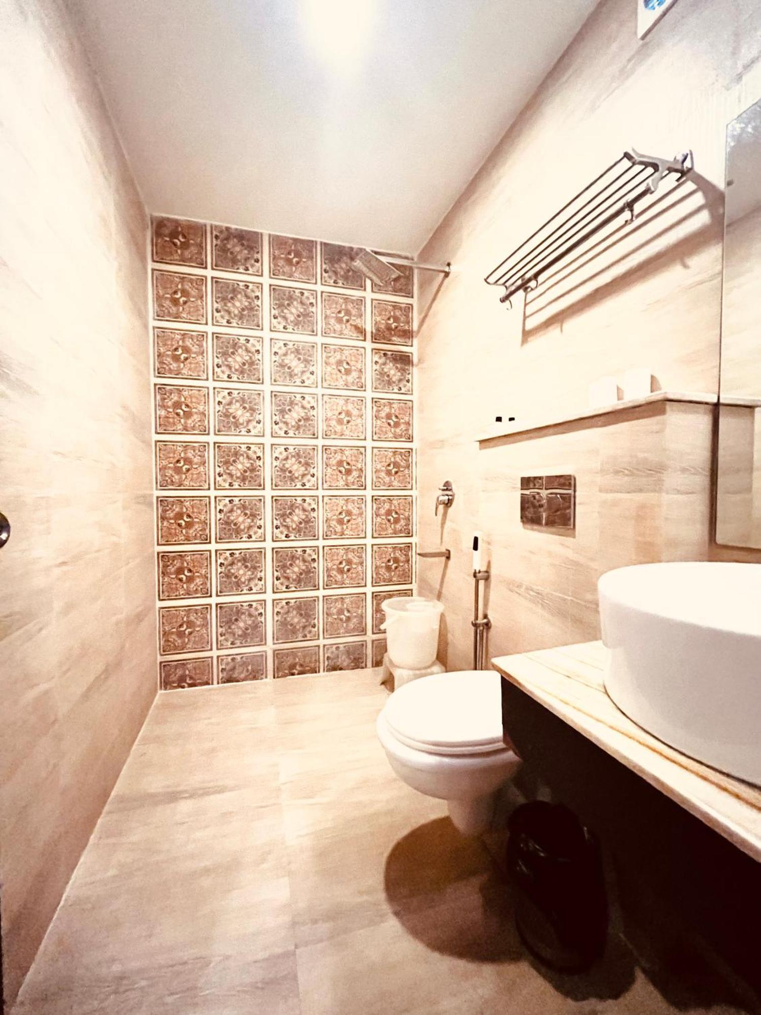 Hotel The Onix Ντεχραντούν Εξωτερικό φωτογραφία